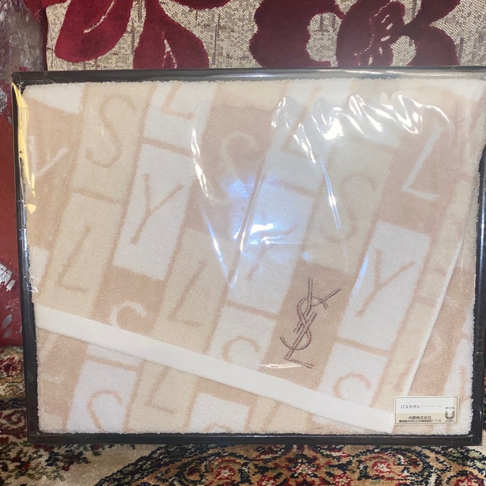 Yves Saint Laurent Beige & White Monogram Towel